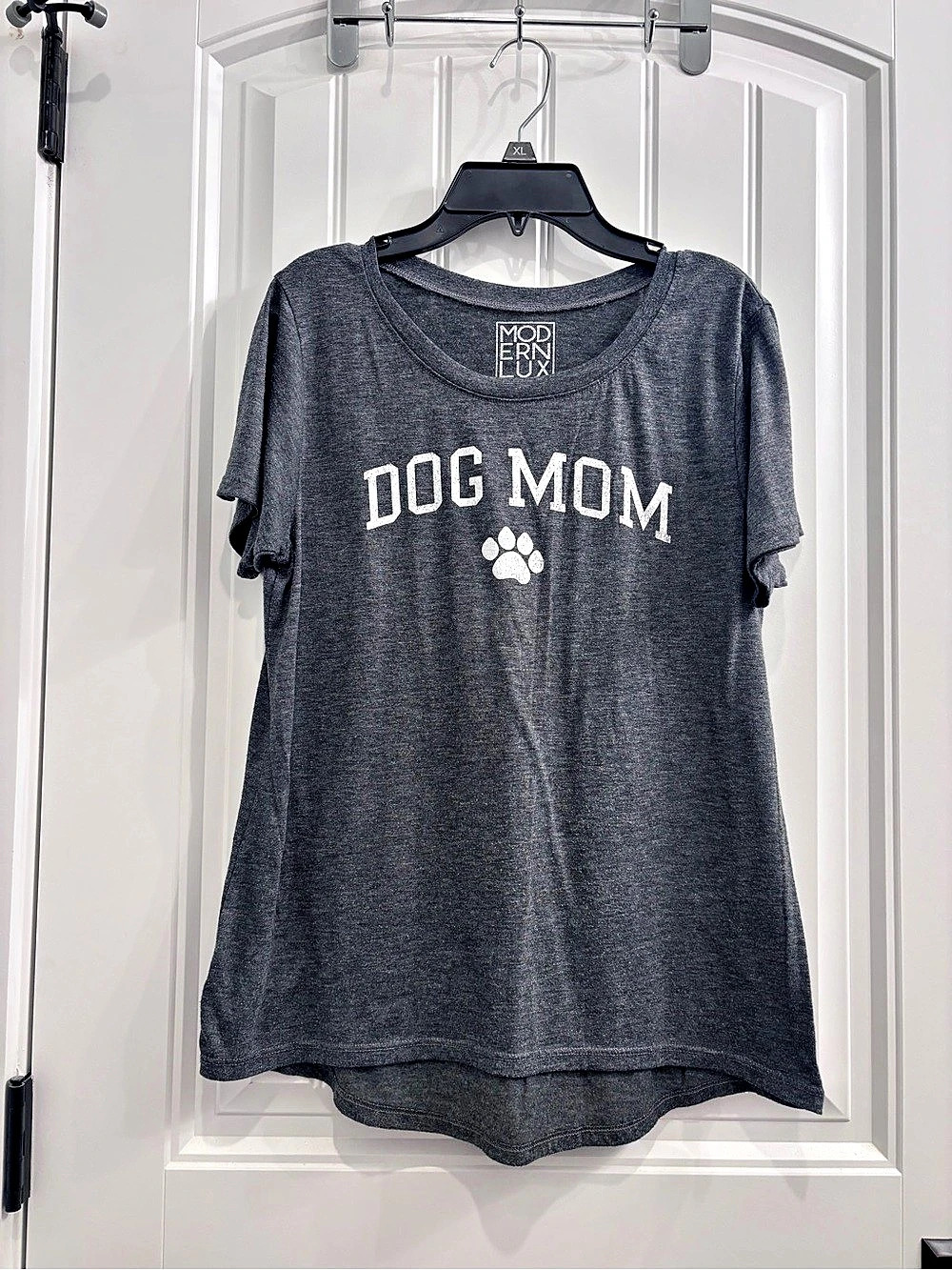 Modern Lux Dog Mom Graphic T-Shirt